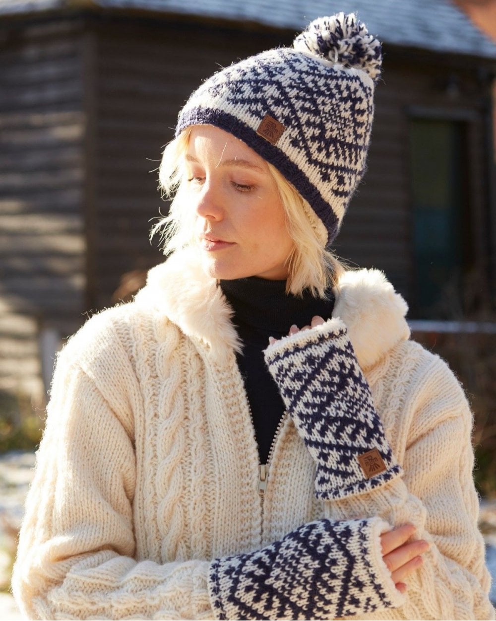 Alpine Bobble Beanie Navy