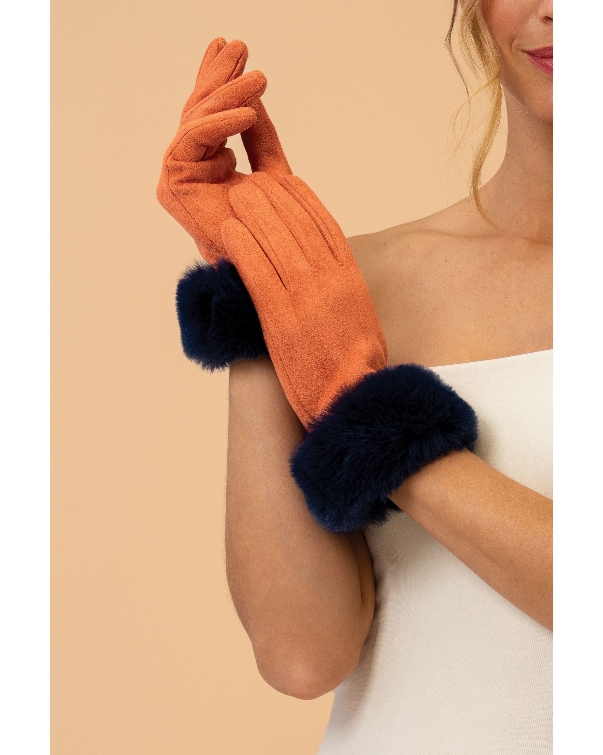 Bettina Faux Suede/Faux Fur Gloves