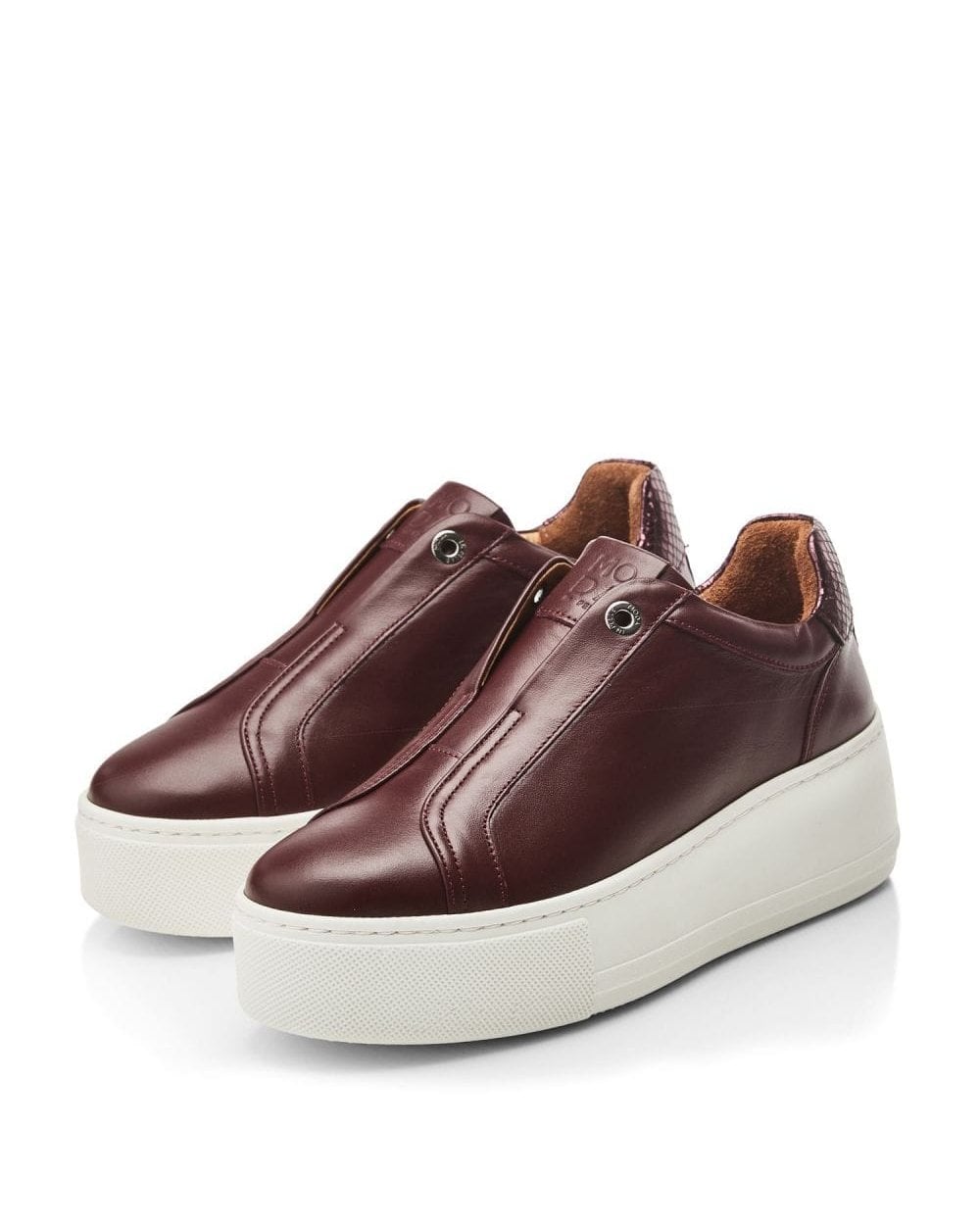 Auben Leather Trainer