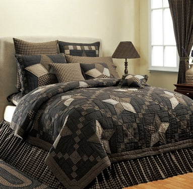 Farmhouse Star quilted bedding