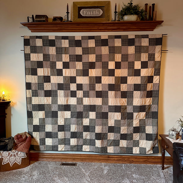 22 Ways to Display Quilts in Your Primitive Country Home