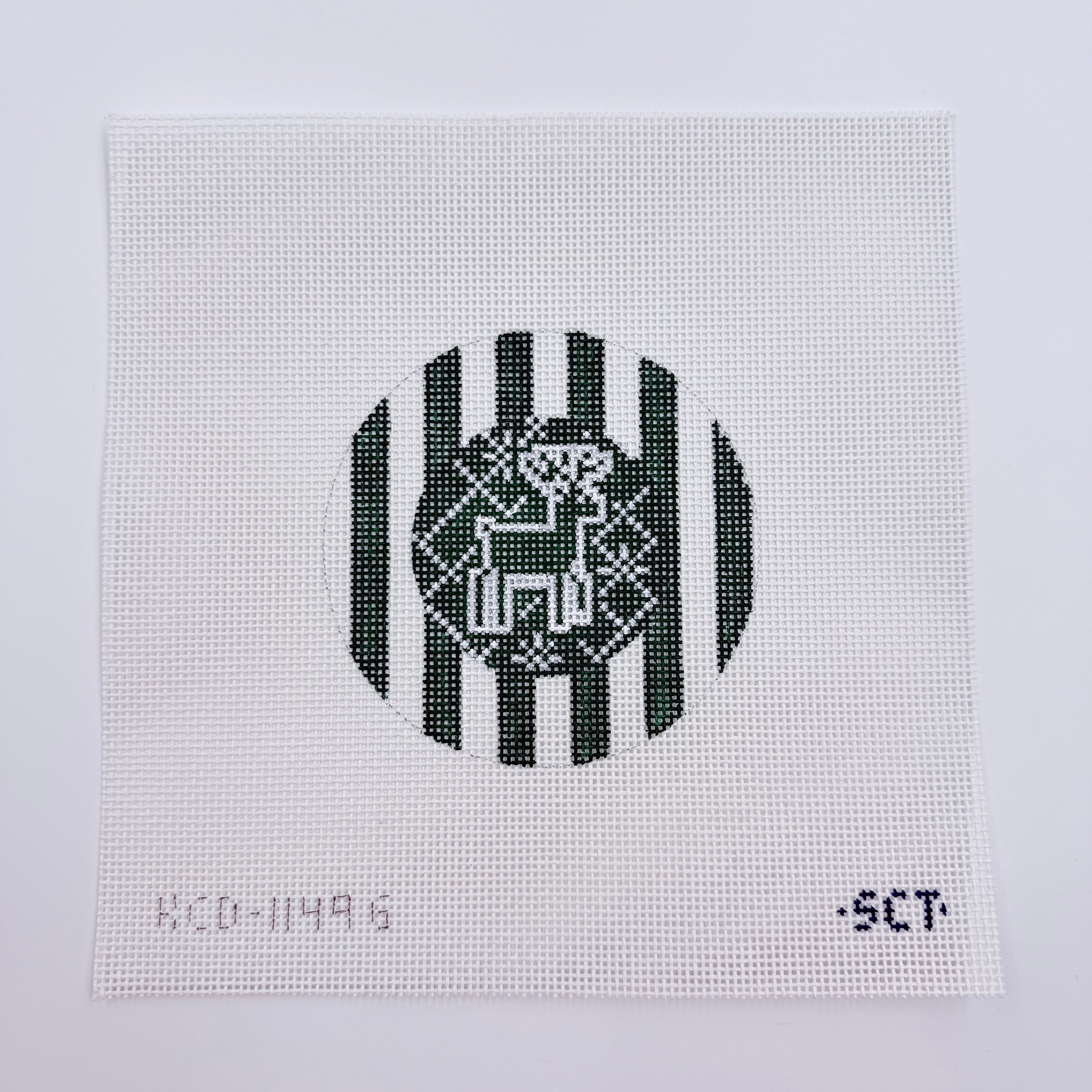 Reindeer Stripe Round Canvas