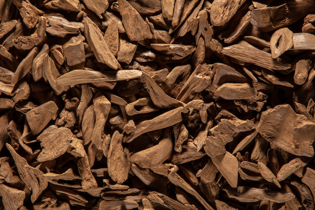 oud-wood-chips