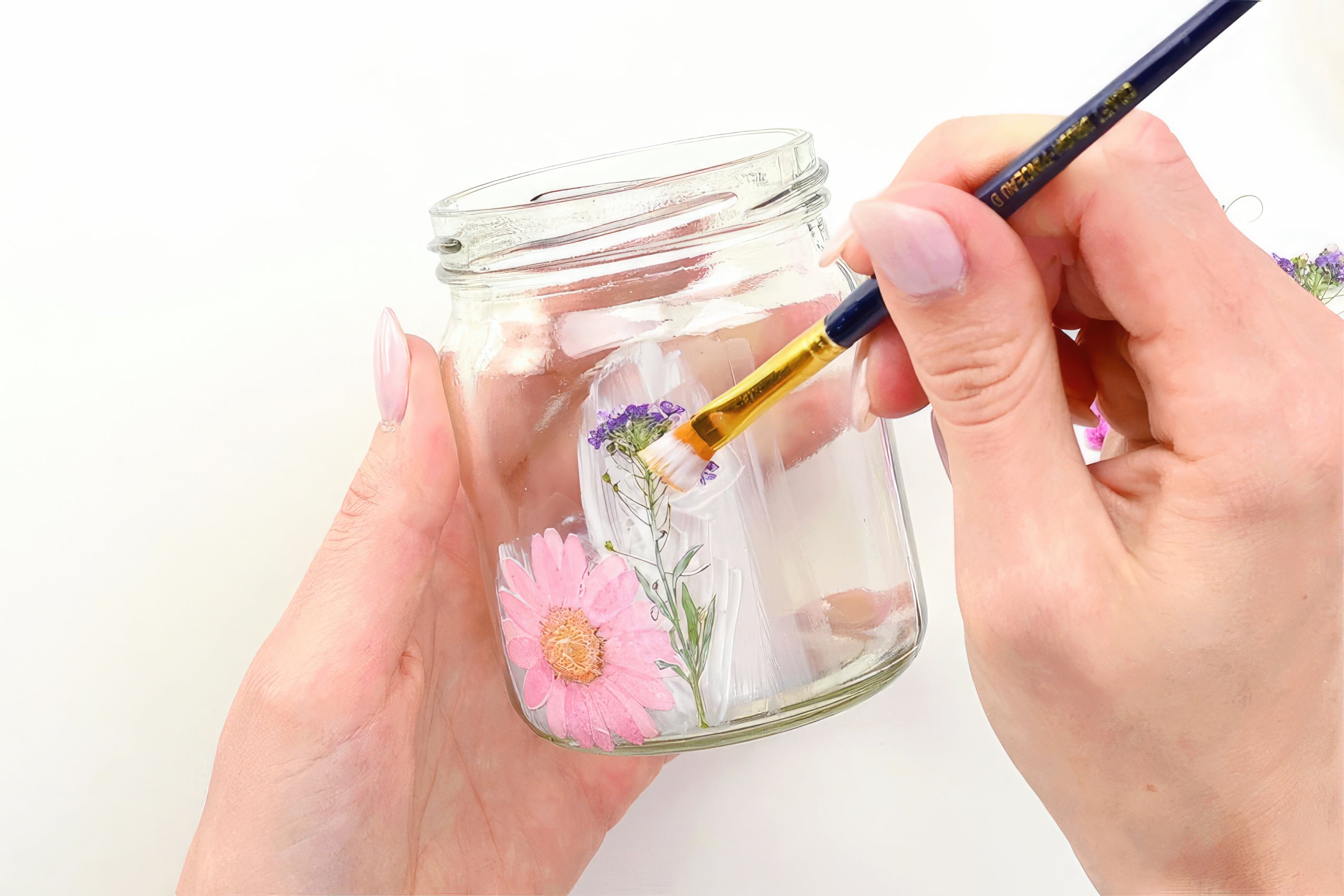 Crafting Magic: Little Pressed Flower Mason Jar Lanterns Tutorial