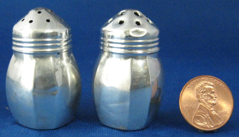 silver salt and pepper shakers