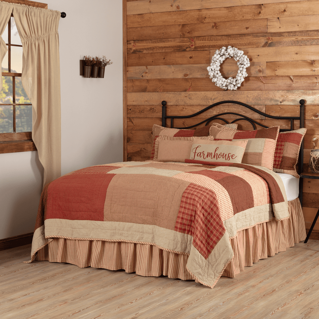 Rory Schoolhouse Red Quilt