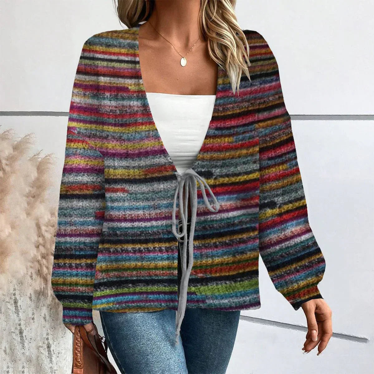 Product Image for Avelena | Farblust V-Ausschnitt Pullover, L (44/46)