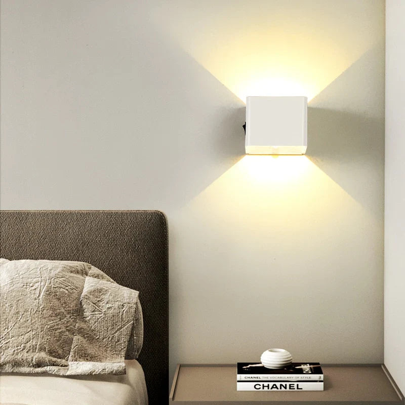 Product Image for Avelena | Cube The Luxe, Drahtlose Wandleuchte!, Weiß (8 verfügbar)