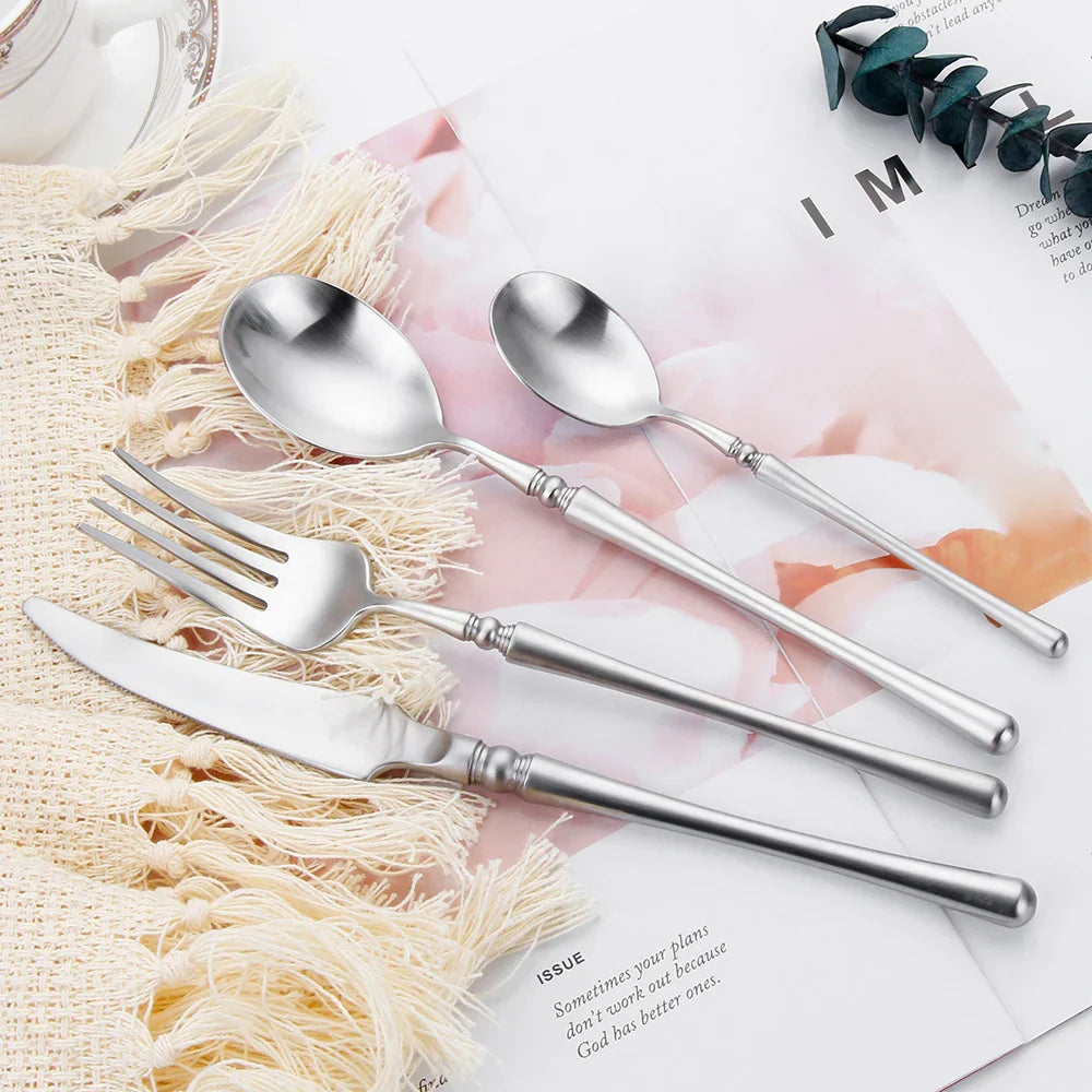 Product Image for Avelena | Luxuriöses Gold Matt Besteckset, Goldspiegel / 3 Sätze (12PCS)