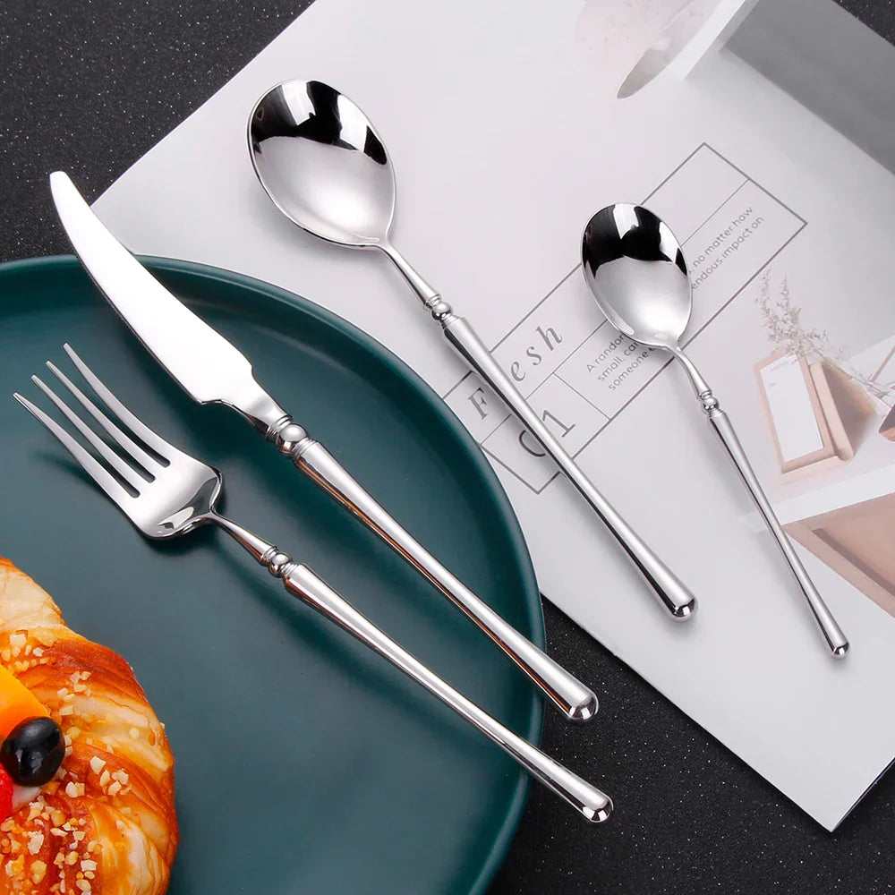 Product Image for Avelena | Luxuriöses Gold Matt Besteckset, Silber Spiegel / 3 Sätze (12PCS)