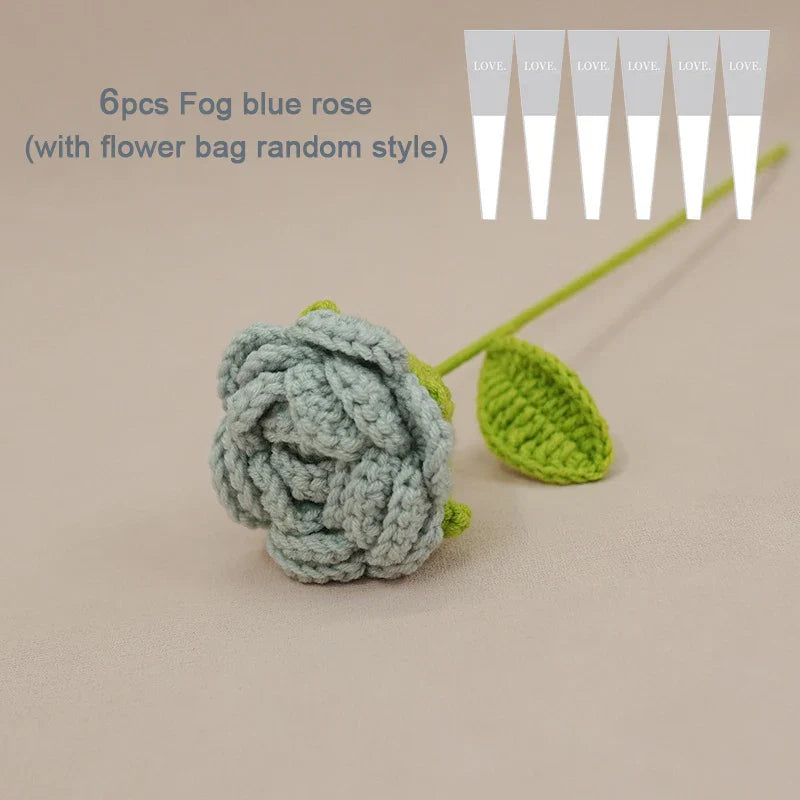 Product Image for Avelena | Fertig handgefertigter gehäkelter Rosenstrauß aus künstlichen Blumen, geflochtenen Kunstblumen, Tischdekoration, Geschenke für Feiertage, 