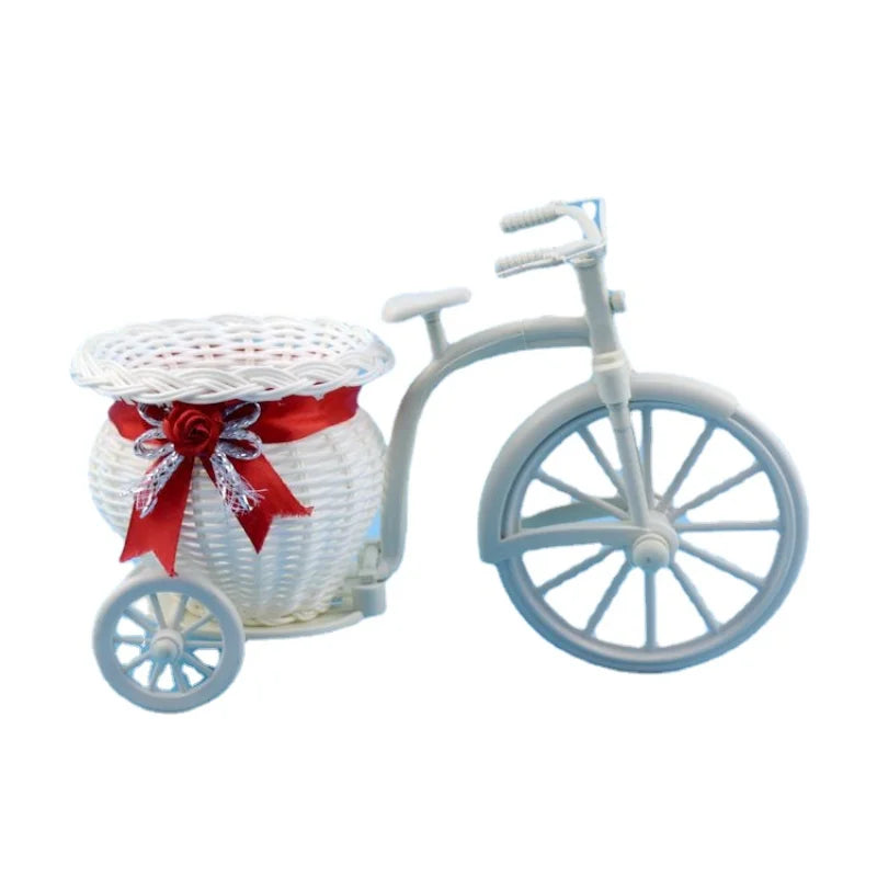 Product Image for Avelena | Weiße Fahrrad Dekorative Blumenkorb Hochzeitsdekoration Plastik Dreirad Design Blumentopf Aufbewahrungskorb Festkorb, ROT