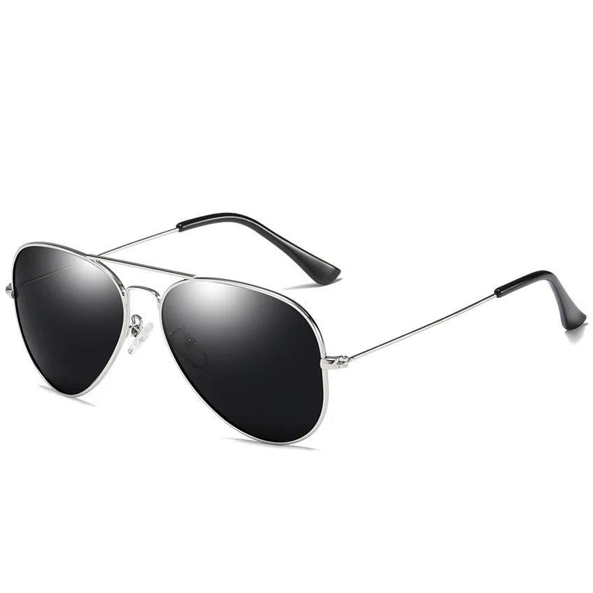 Product Image for Avelena | Vintage Klassischer Stil Uv400 Polarisierte Sonnenbrillen für Männer und Frauen, silbergrau / Paket A