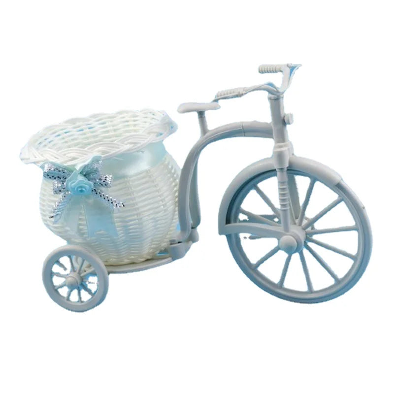 Product Image for Avelena | Weiße Fahrrad Dekorative Blumenkorb Hochzeitsdekoration Plastik Dreirad Design Blumentopf Aufbewahrungskorb Festkorb, BLAU