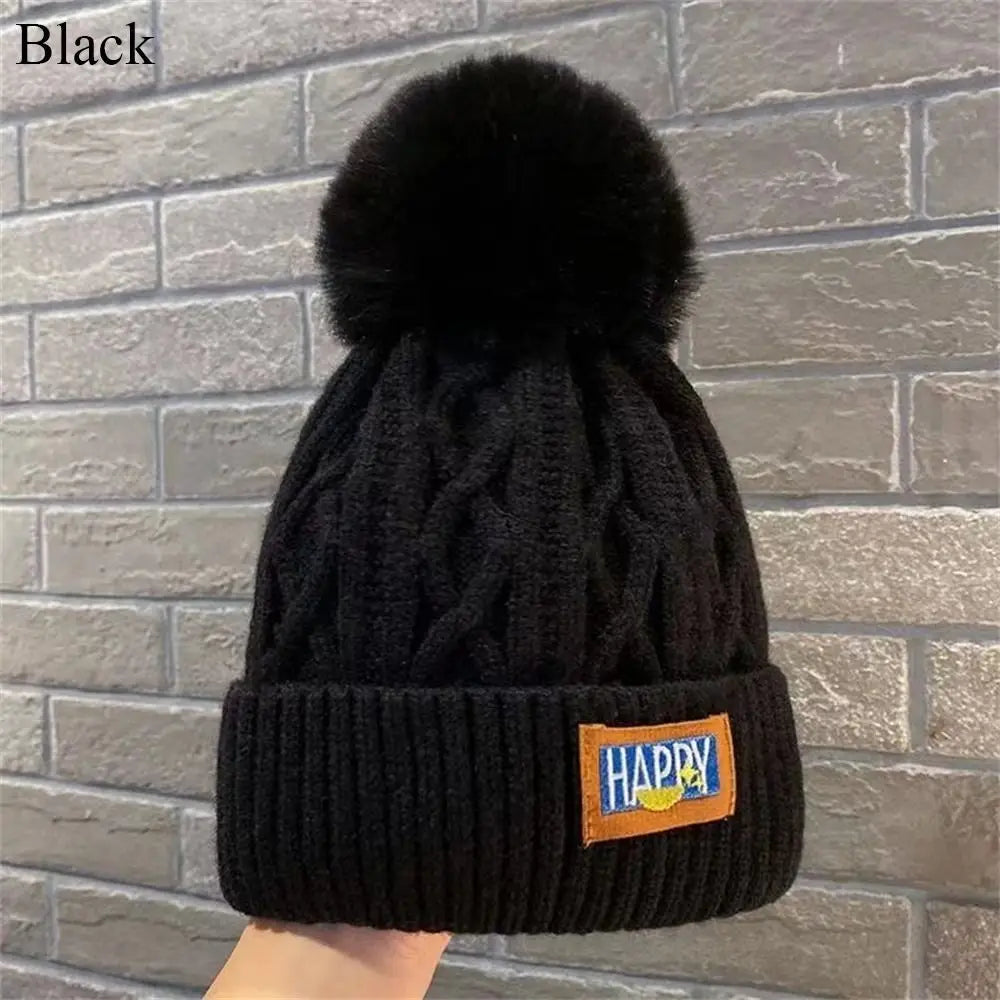 Product Image for Avelena | Damenmode Pompom Mütze - Dicke Warme Wintermütze, schwarz