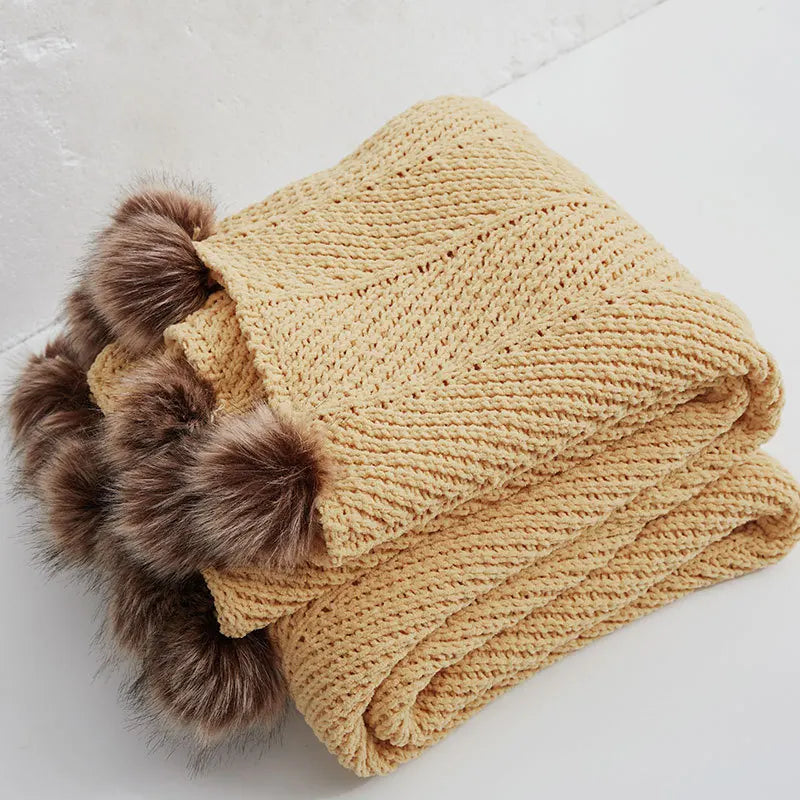 Product Image for Avelena | Blanket Luxe Chenille Decke mit Herzfransen, Gelb Stil drei / 130cm x 160cm