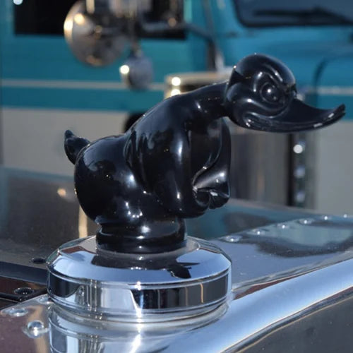 Product Image for Avelena | Stilvolle Chrom-Ente Figur, Schwarz