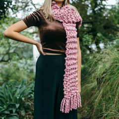 giant chunky woolen yarn pink scarf made in new zealand using merino sheep wool with xxl knitting needles with added tassels