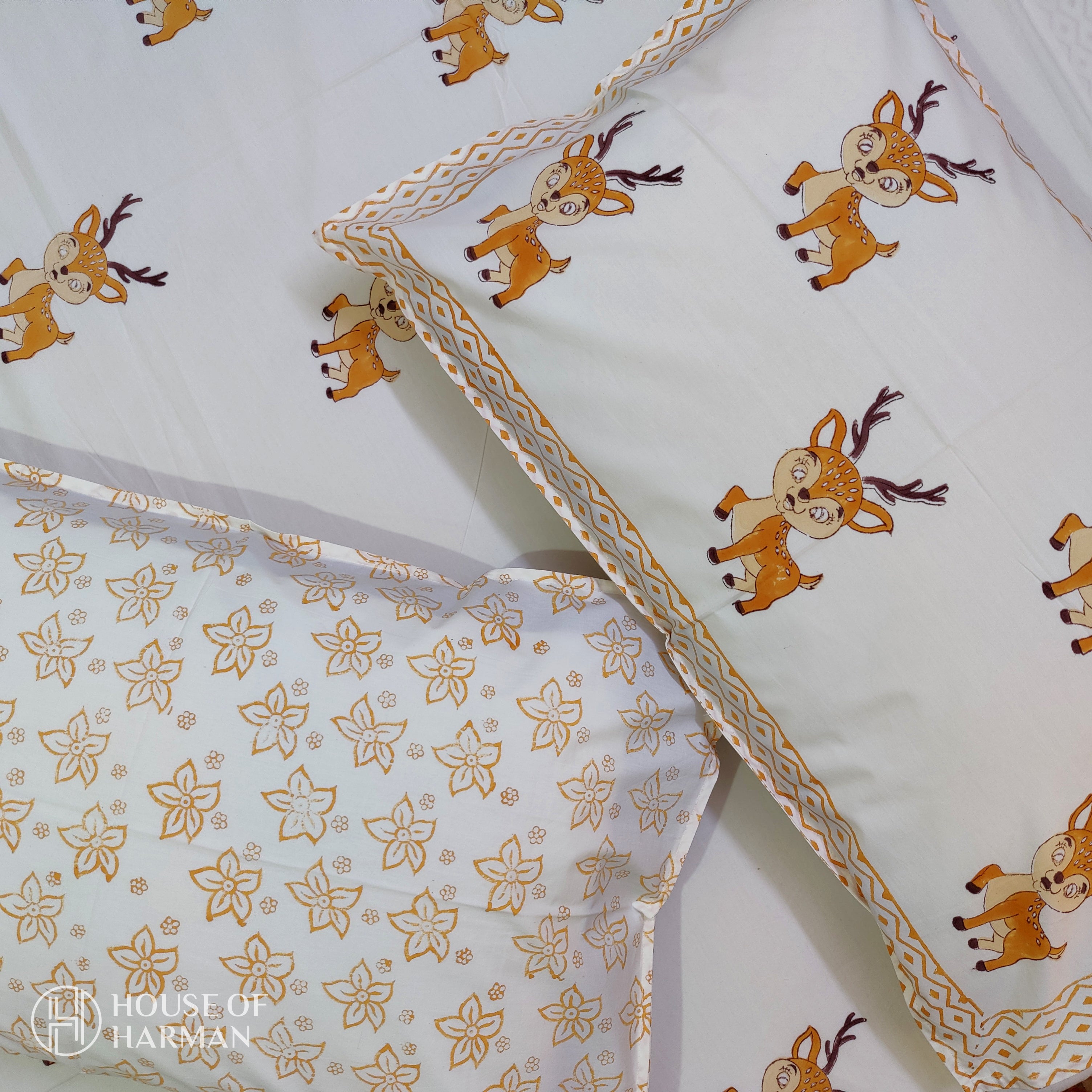 Little Woodland Explorer Bedsheet-King (90*108 Inches)
