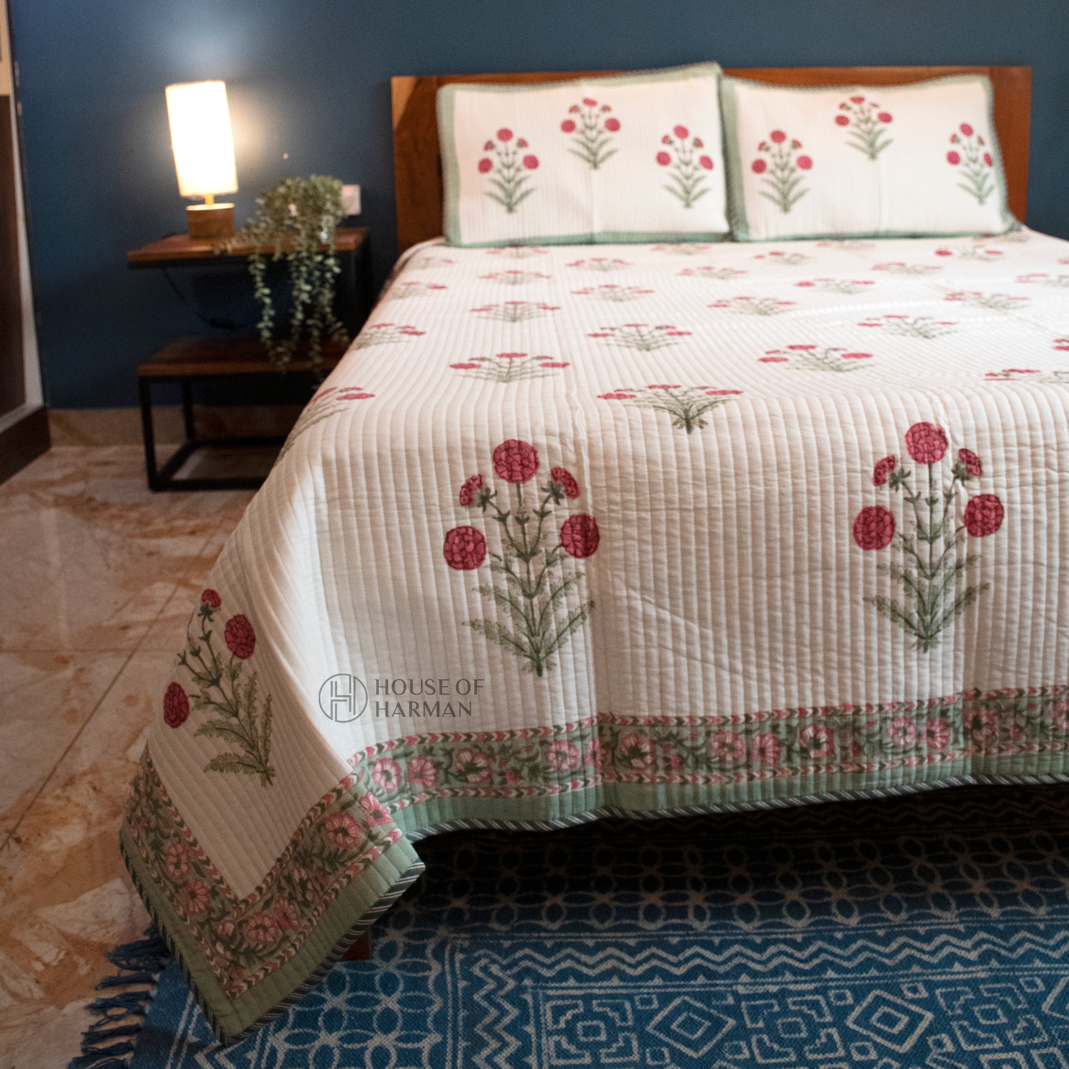 Morning Meadow Charm Bedcover-Super King Reversible (108*108 Inches)