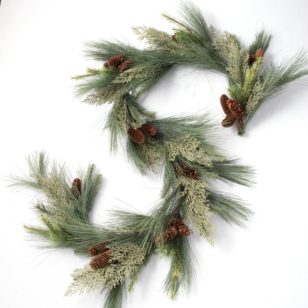 Pre-Lit Long Needle Pine & Pinecone Christmas Garland Winter Centerpie –  Darby Creek Trading