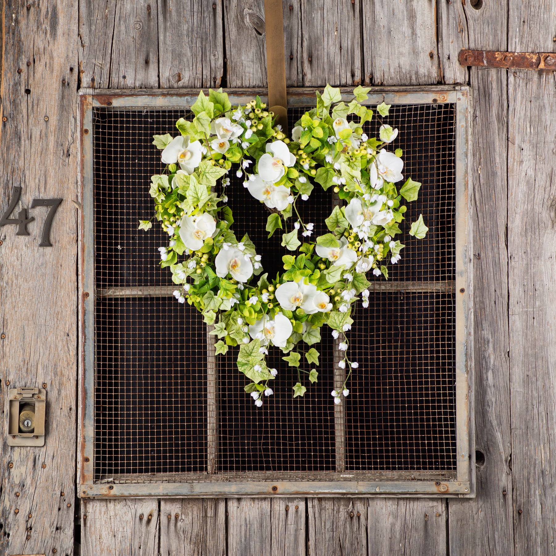 Tender Hearts Wreath - Darby Creek Trading