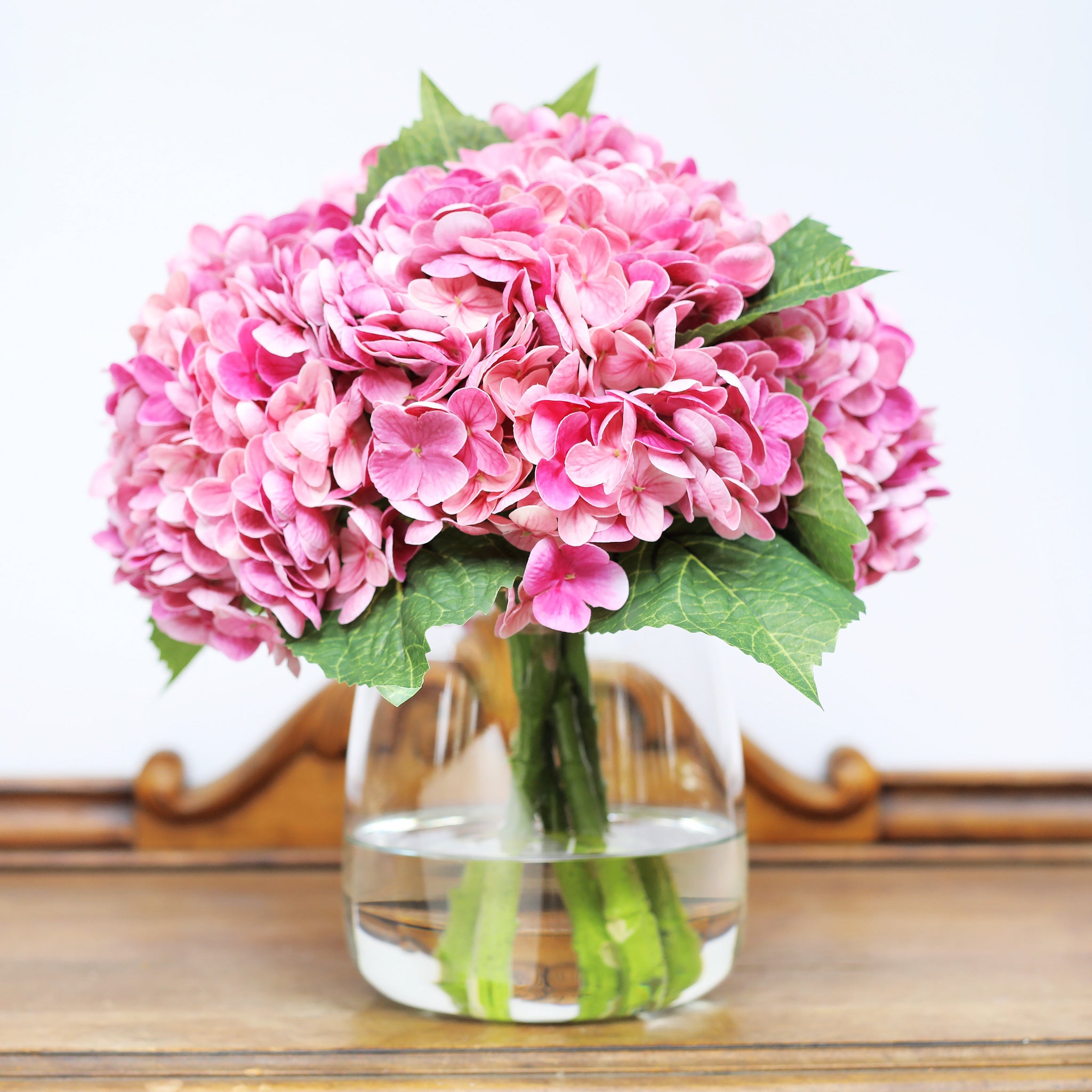 Real Touch Hydrangea Spring Summer Everyday Floral Arrangement in Glas