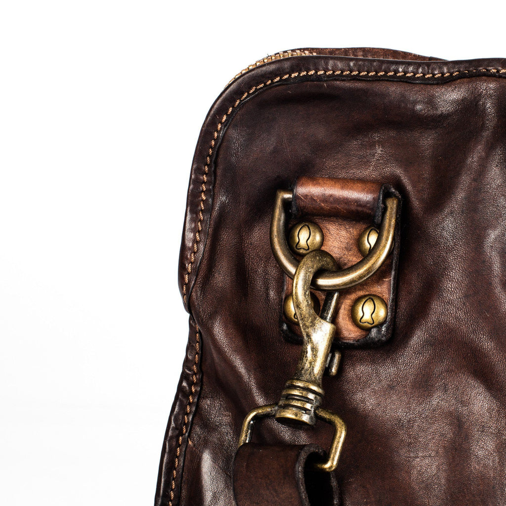 Campomaggi C1278 Italian Leather Messenger Bag, Dark Brown — Fendrihan Canada
