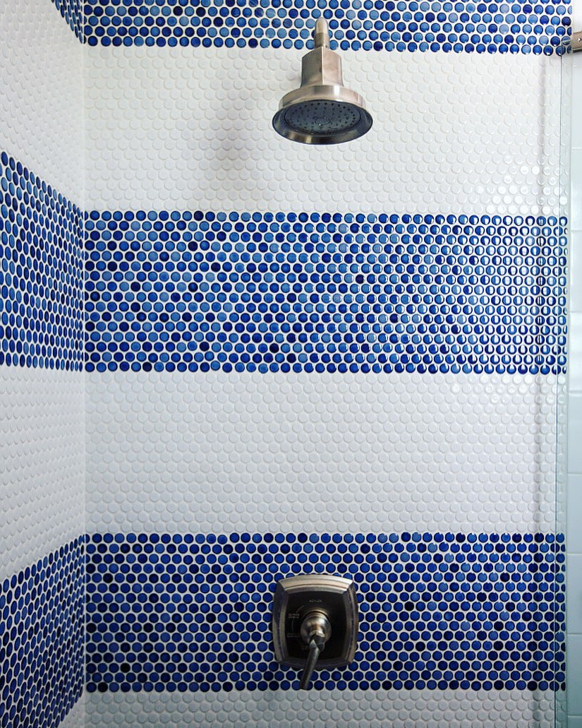 bathroom tile idea Antique Porcelain Mosaic Big Penny Round D28 Blue Glossy