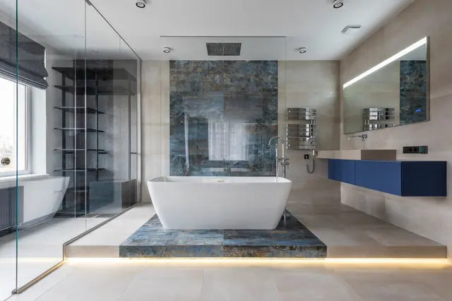 Porcelain Tiles Used in Luxury Bathroom