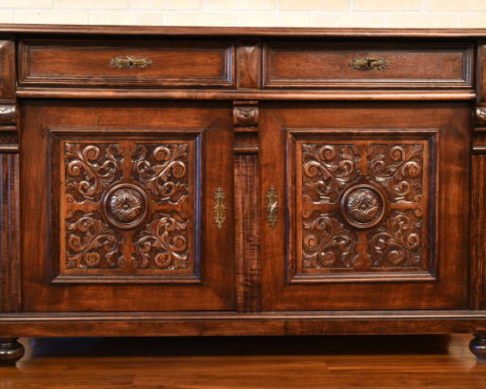 Chest of Drawers with Lockers