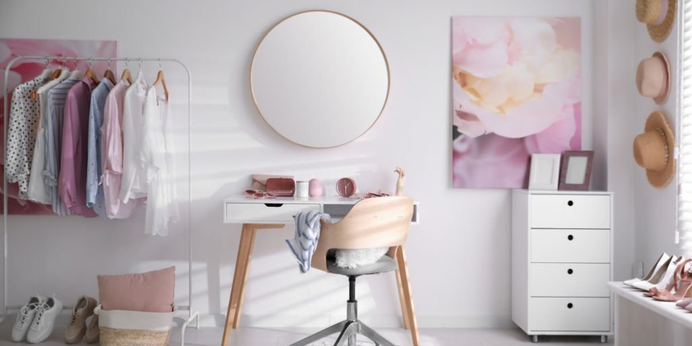 bedroom dressing table