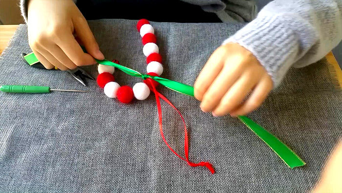 How to make needle felted Christmas ornament sugar cane