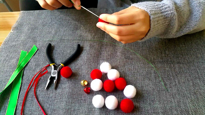 How to make needle felted Christmas ornament sugar cane