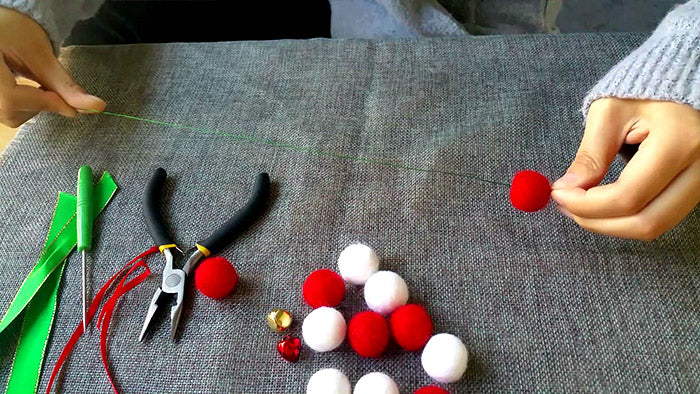 How to make needle felted Christmas ornament sugar cane