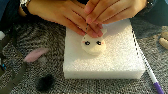 How to make needle felted wool Halloween ghost