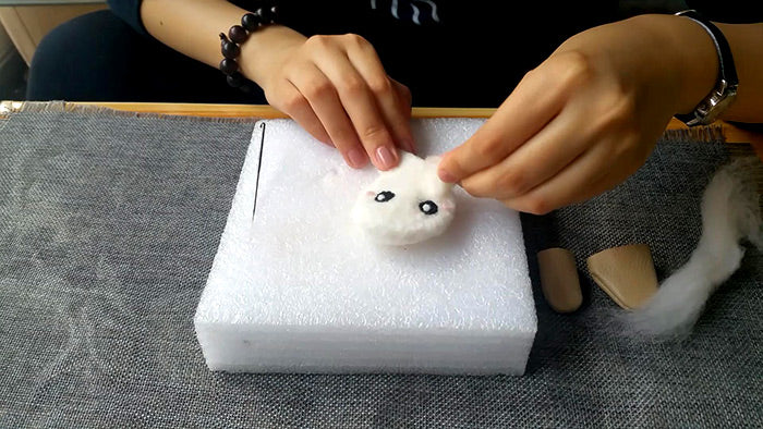 How to make needle felted wool Halloween ghost