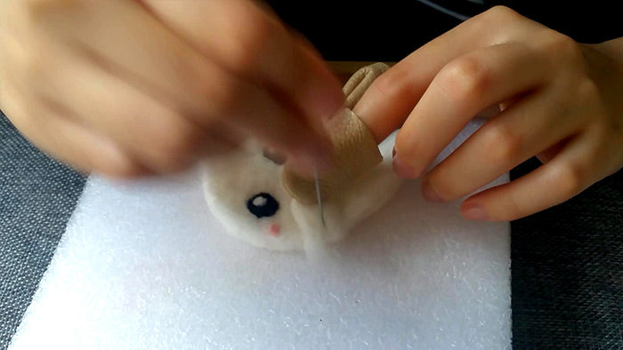 How to make needle felted wool Halloween ghost