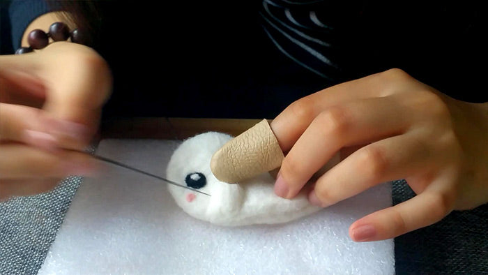 How to make needle felted wool Halloween ghost