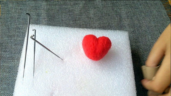 How to make needle felted wool heart