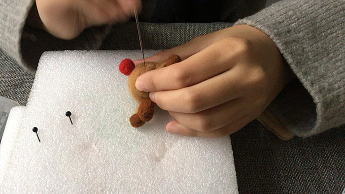 How to make needle felted cute Christmas reindeer