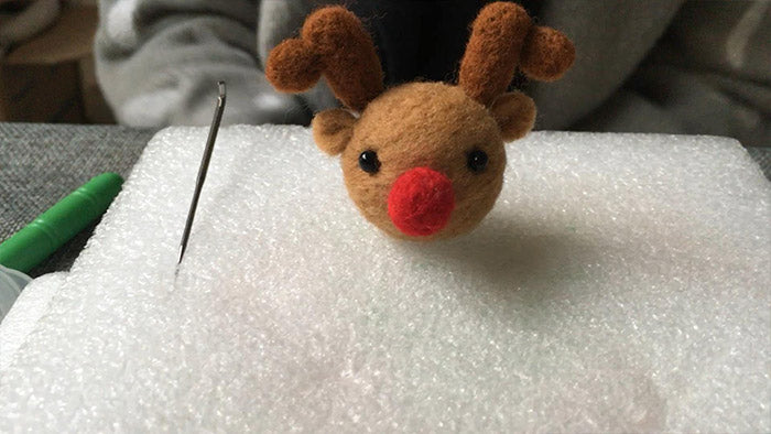 How to make needle felted cute Christmas reindeer