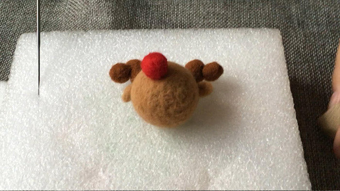 How to make needle felted cute Christmas reindeer