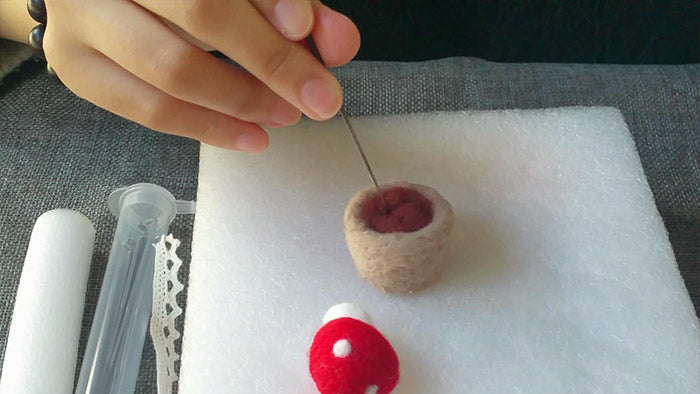 How to make needle felted potted mushroom