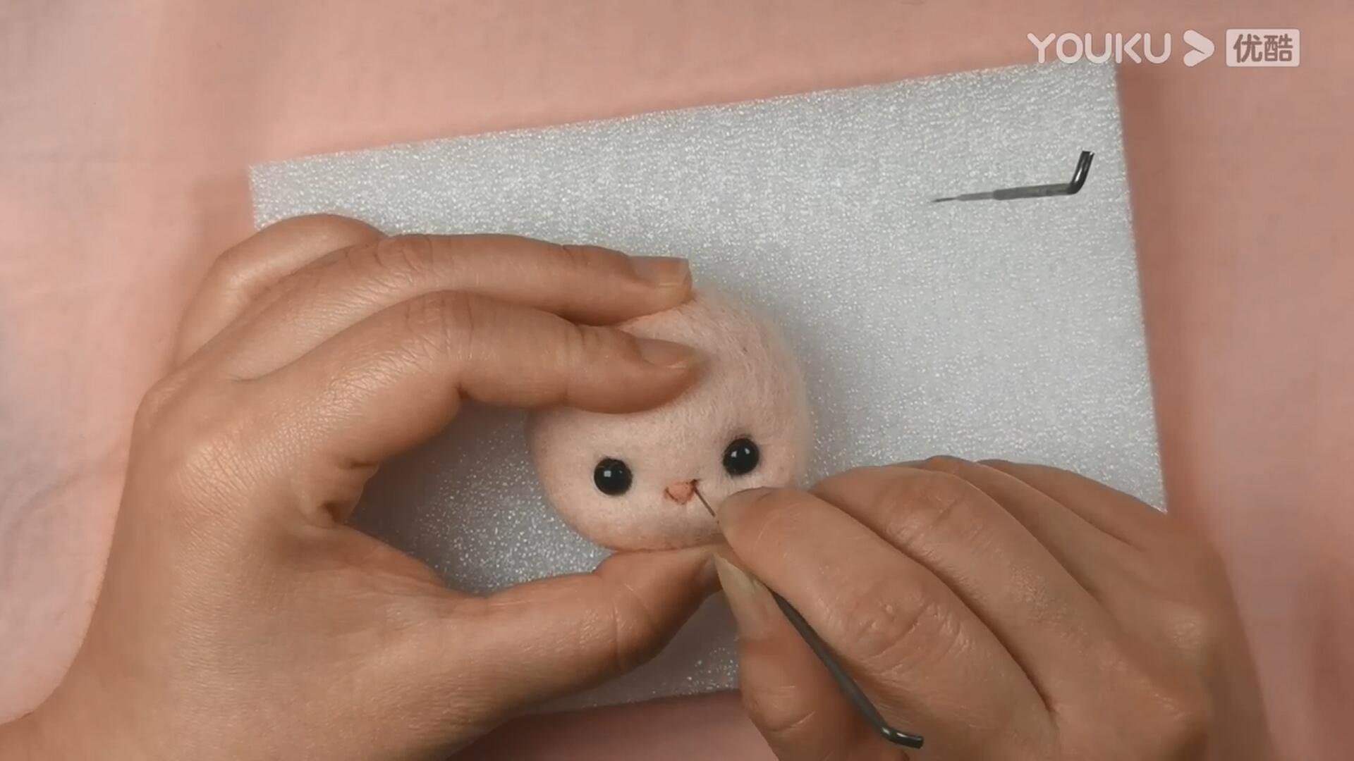 How to Make A Needle Felted Cute Lamb