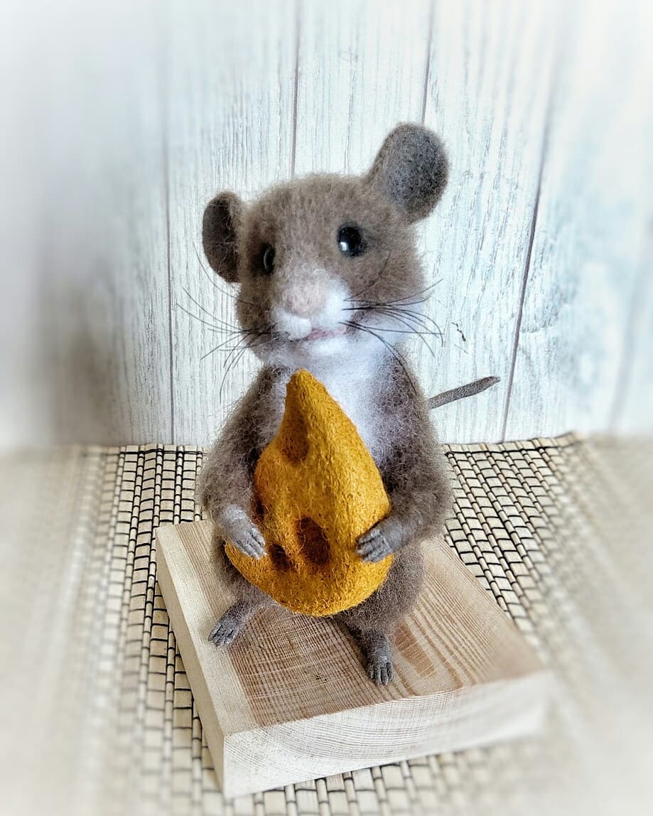 needle felted mice (or rats)