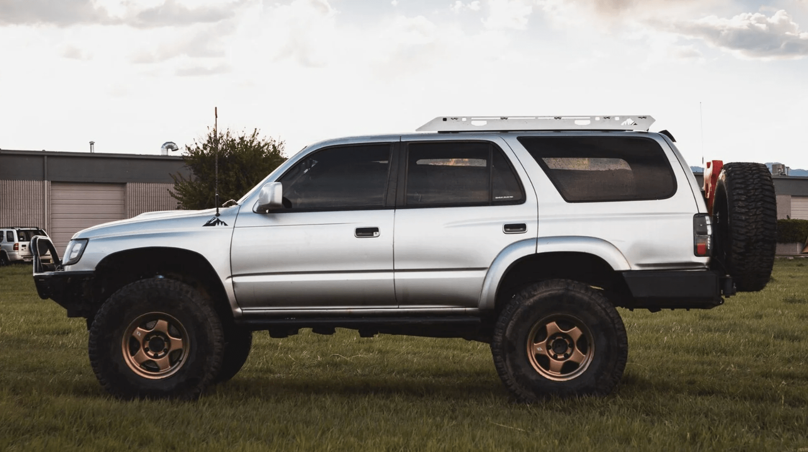 Sherpa Antero Roof Rack on a 3rd Gen 4Runner