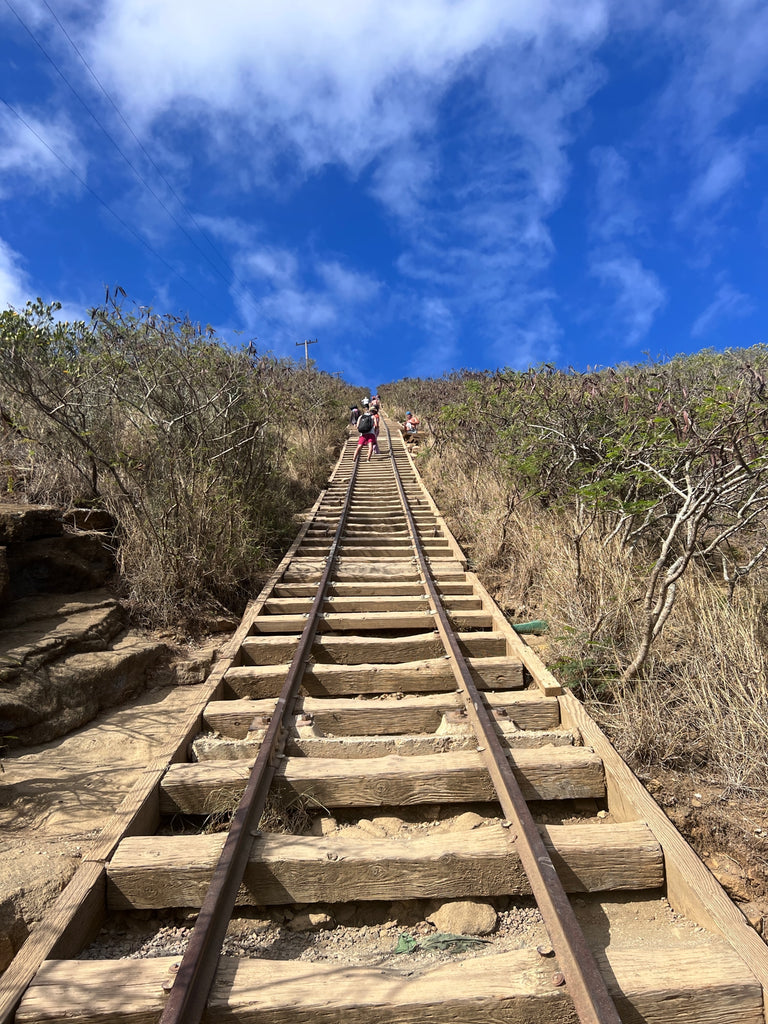 Lavahut - Koko Head Stairs Hike