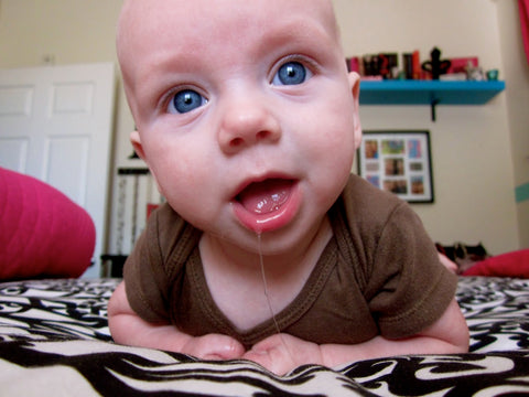 Drooling baby Amber teething necklace