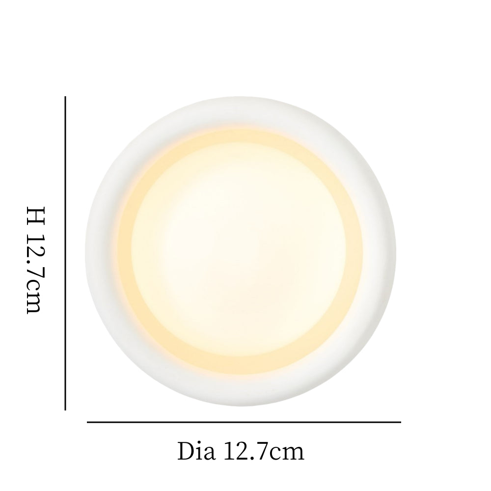 Calidora Minimalist Porcelain Wall Light-size.webp__PID:f032db00-adcb-4d60-b513-991dee63b12d